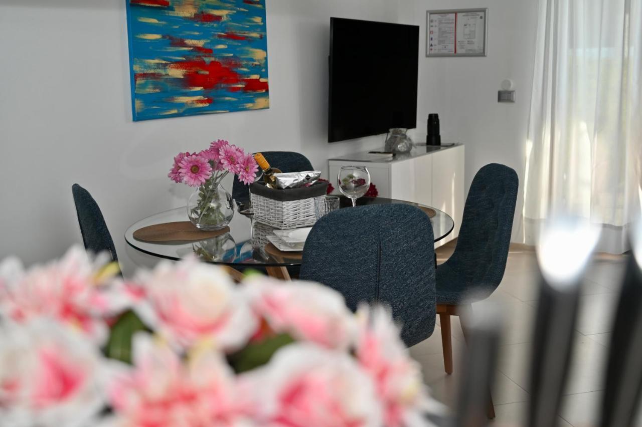 Sea Star Apartment Koper Buitenkant foto
