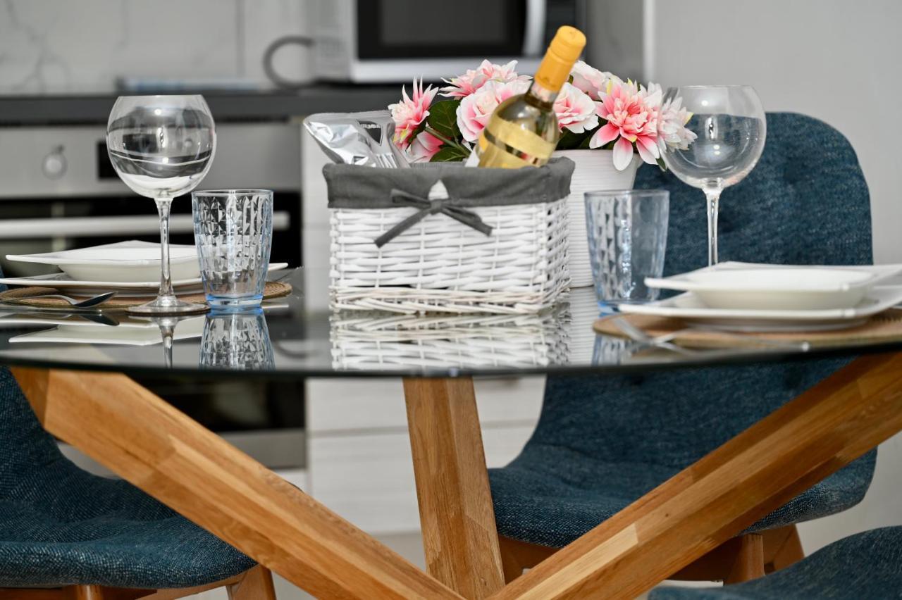 Sea Star Apartment Koper Buitenkant foto