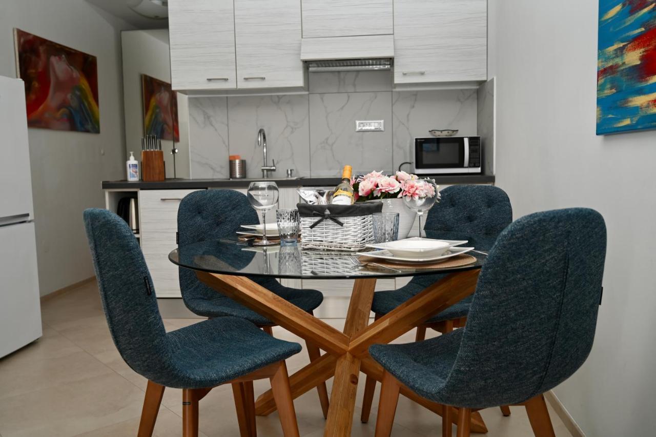 Sea Star Apartment Koper Buitenkant foto