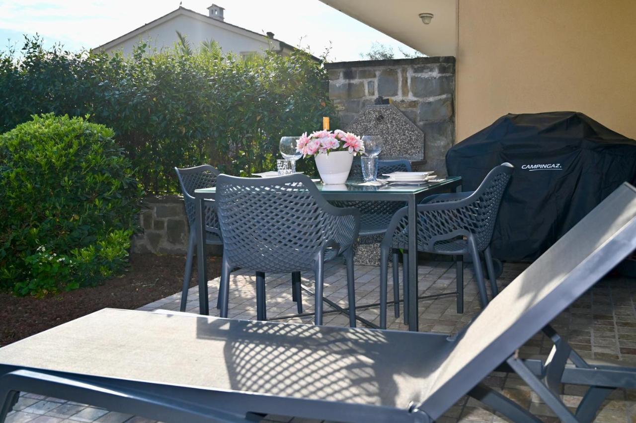 Sea Star Apartment Koper Buitenkant foto